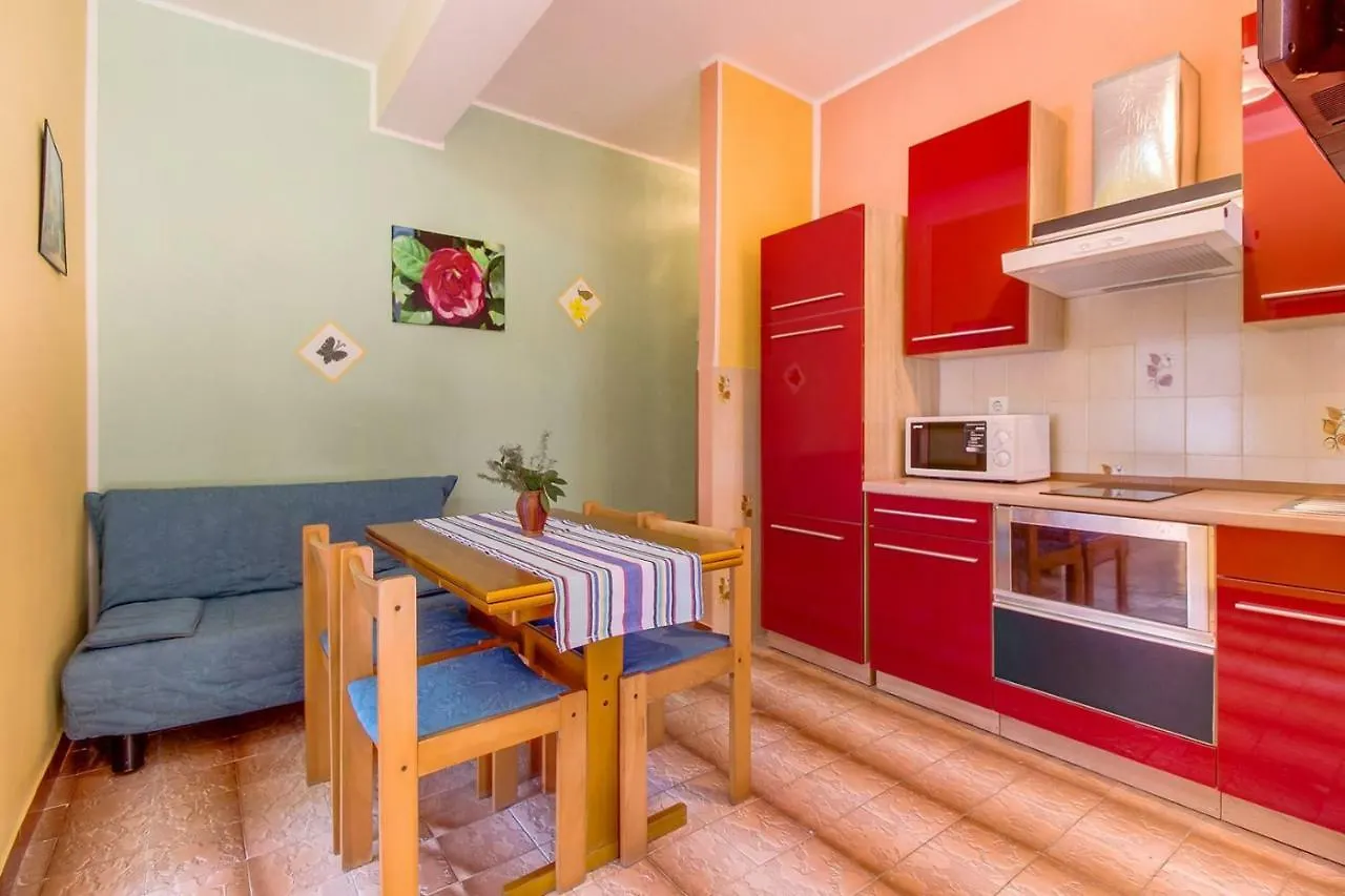 Apartments Helena, Mali Lošinj Πανσιόν
